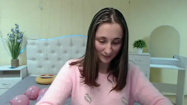 MichelLeee online show from 01-16-25, 03:13