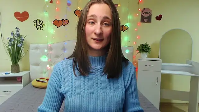 MichelLeee online show from 02-17-25, 03:20