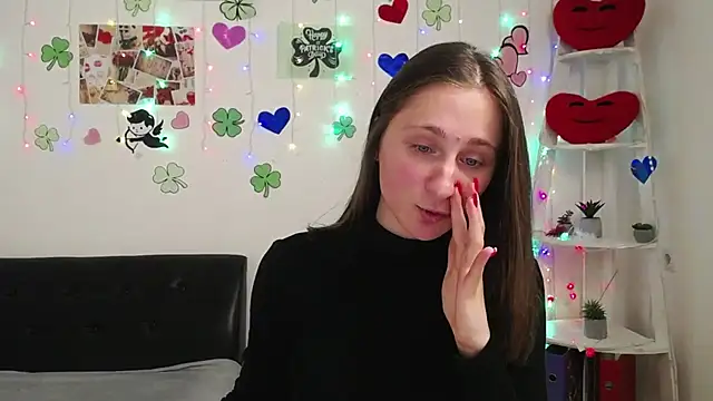 MichelLeee online show from 03-18-25, 03:10