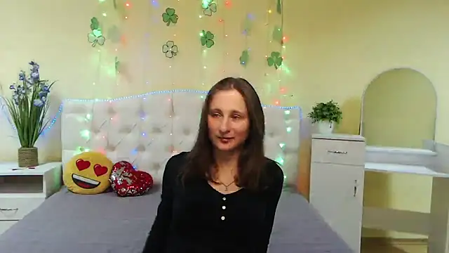 MichelLeee online show from 03-21-25, 12:17