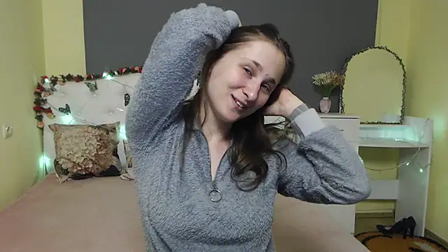 MichelLeee online show from 03-04-26, 12:22