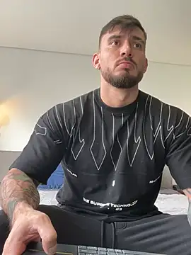 DimitriSullivan  online show from 02-10-26, 01:15