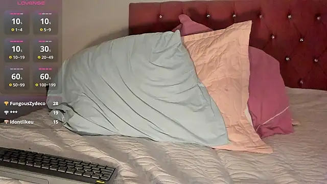 Lady Rey online show from 02-13-25, 04:11