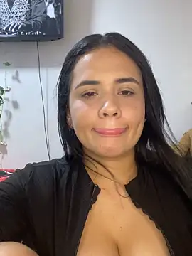 Leyna Kenet online show from 10-01-25, 03:23