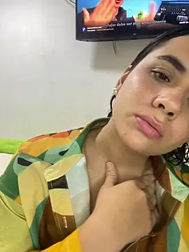 Leyna Kenet online show from 12-04-25, 03:49