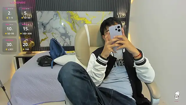 AndrewPherson online show from 09-18-25, 01:02