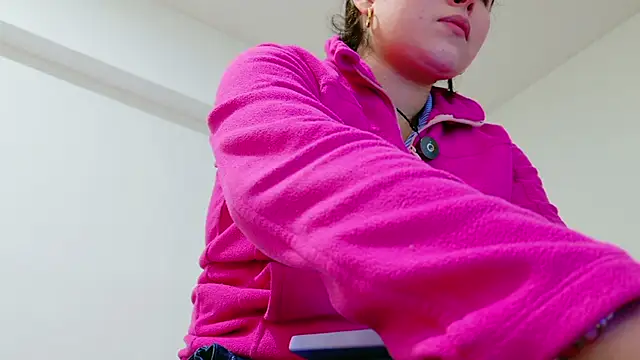 NeredaXxx online show from 02-18-26, 09:44