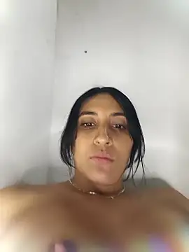 Snapshot of bigasssweet_2 chatting on 12-02-25, 12:27 bigasssweet 2 online show from 12-02-25, 12:27