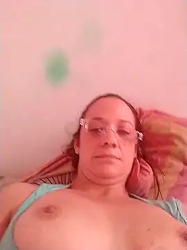 Snapshot of nicolle_milf1978 chatting on 03-15-25, 01:29 nicolle milf1978 online show from 03-15-25, 01:29