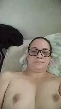 Snapshot of nicolle_milf1978 chatting on 09-22-25, 11:34 nicolle milf1978 online show from 09-22-25, 11:34