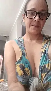 Snapshot of nicolle_milf1978 chatting on 09-24-25, 11:52 nicolle milf1978 online show from 09-24-25, 11:52