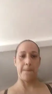 Snapshot of nicolle_milf1978 chatting on 09-26-25, 12:53 nicolle milf1978 online show from 09-26-25, 12:53