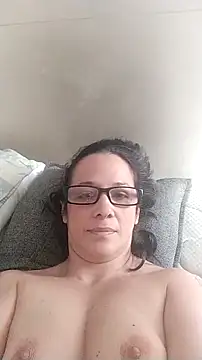 Snapshot of nicolle_milf1978 chatting on 12-02-25, 01:17 nicolle milf1978 online show from 12-02-25, 01:17