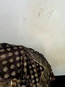 xpihu online show from 10-21-25, 06:41