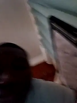 Snapshot of elchicomielrd chatting on 03-19-25, 04:36 elchicomielrd online show from 03-19-25, 04:36