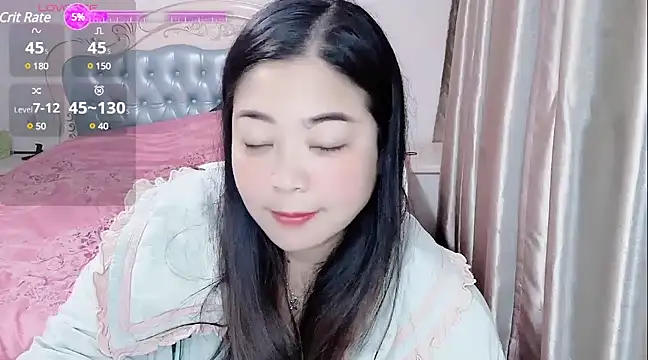 Snapshot of wuwu-w chatting on 12-12-24, 03:05 wuwu-w online show from 12-12-24, 03:05