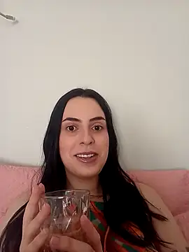 Snapshot of Morguisssz chatting on 09-25-25, 12:53 Morguisssz online show from 09-25-25, 12:53