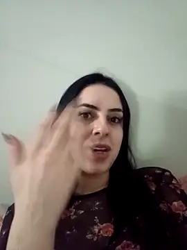 Snapshot of Morguisssz chatting on 10-05-25, 07:28 Morguisssz online show from 10-05-25, 07:28