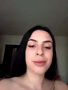 Snapshot of Morguisssz chatting on 10-06-25, 08:28 Morguisssz online show from 10-06-25, 08:28