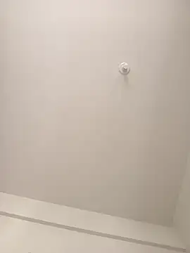 Snapshot of Morguisssz chatting on 10-12-25, 12:37 Morguisssz online show from 10-12-25, 12:37