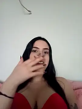 Snapshot of Morguisssz chatting on 10-13-25, 10:26 Morguisssz online show from 10-13-25, 10:26