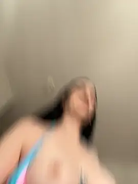 Snapshot of Morguisssz chatting on 10-25-25, 01:29 Morguisssz online show from 10-25-25, 01:29