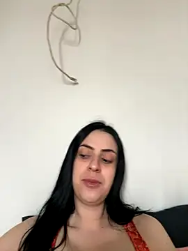 Snapshot of Morguisssz chatting on 11-17-25, 12:33 Morguisssz online show from 11-17-25, 12:33