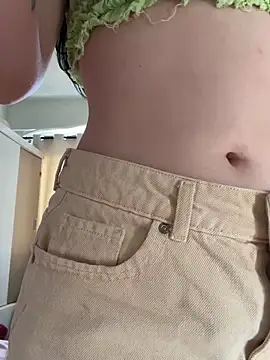 Morguisssz online show from 02-20-26, 10:27