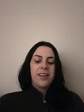 Snapshot of Morguisssz chatting on 07-17-26, 09:38 Morguisssz online show from 07-17-26, 09:38