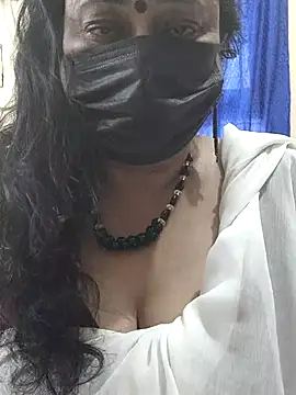 Snapshot of rekha_naier chatting on 10-24-25, 09:28 rekha naier online show from 10-24-25, 09:28