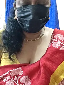 Snapshot of rekha_naier chatting on 11-18-25, 05:39 rekha naier online show from 11-18-25, 05:39