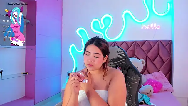 jisoo   online show from 11-28-25, 01:58