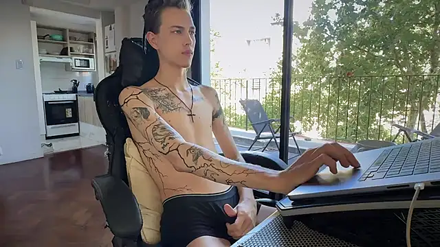 Den BlueXx online show from 03-11-26, 06:58