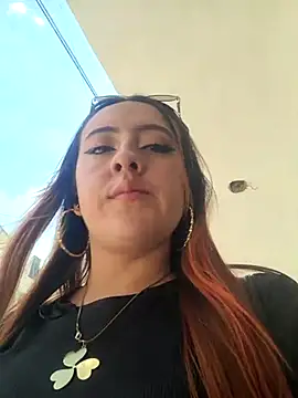 SarahXRusso online show from 03-10-25, 08:34