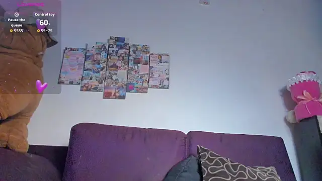 Snapshot of 1Ashley_ chatting on 06-16-26, 04:04 1Ashley online show from 06-16-26, 04:04