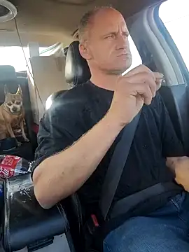 Snapshot of DatingProfile_USA_43_str8 chatting on 12-08-24, 04:28 DatingProfile USA 43 str8 online show from 12-08-24, 04:28