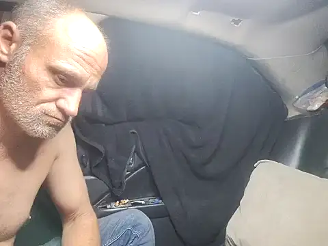 Snapshot of DatingProfile_USA_43_str8 chatting on 02-07-25, 06:13 DatingProfile USA 43 str8 online show from 02-07-25, 06:13