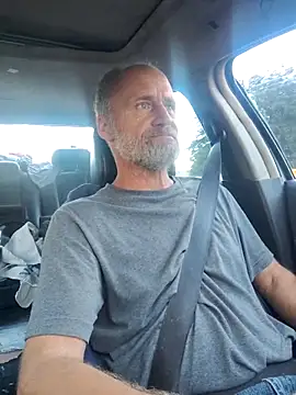 Snapshot of DatingProfile_USA_43_str8 chatting on 09-09-25, 01:05 DatingProfile USA 43 str8 online show from 09-09-25, 01:05