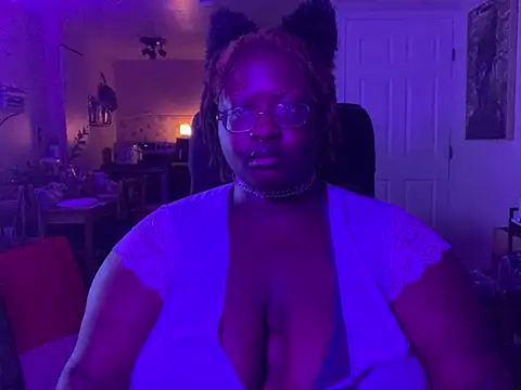 BigKittyRaven online show from 12-10-24, 01:54