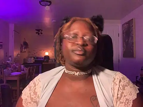 BigKittyRaven online show from 12-10-24, 04:56