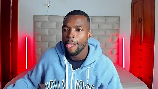 Dylan Taylor online show from 03-03-26, 03:12