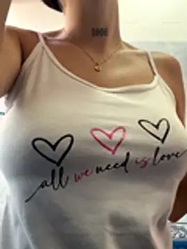 ellie mcdonald online show from 11-07-25, 08:31