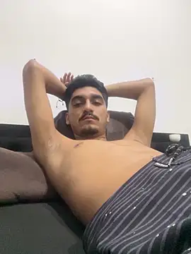 latin bbc online show from 11-18-25, 07:46