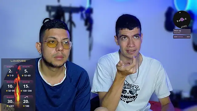 Snapshot of Nymphobuddies chatting on 02-13-25, 10:54 Nymphobuddies online show from 02-13-25, 10:54