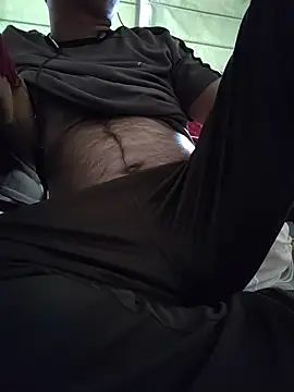 samee00721 online show from 04-12-26, 10:09