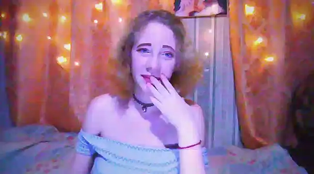 Snapshot of MelxMellie chatting on 12-20-24, 06:45 MelxMellie online show from 12-20-24, 06:45