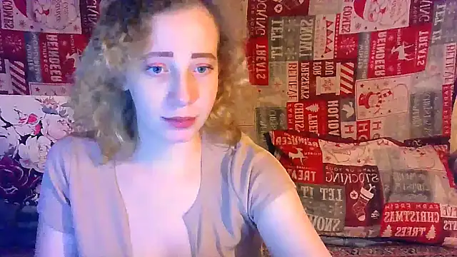 Snapshot of MelxMellie chatting on 03-03-25, 06:22 MelxMellie online show from 03-03-25, 06:22