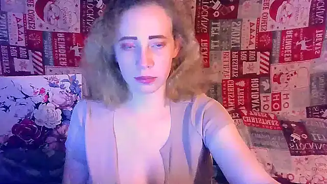 Snapshot of MelxMellie chatting on 03-07-25, 08:11 MelxMellie online show from 03-07-25, 08:11