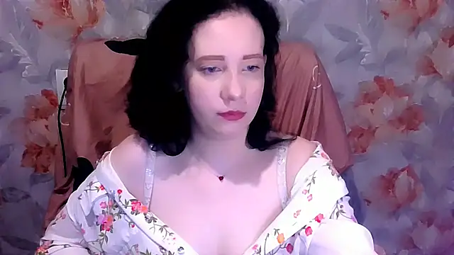 Snapshot of MelxMellie chatting on 03-05-26, 04:03 MelxMellie online show from 03-05-26, 04:03