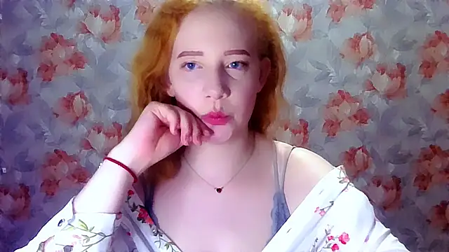 Snapshot of MelxMellie chatting on 04-05-26, 10:51 MelxMellie online show from 04-05-26, 10:51